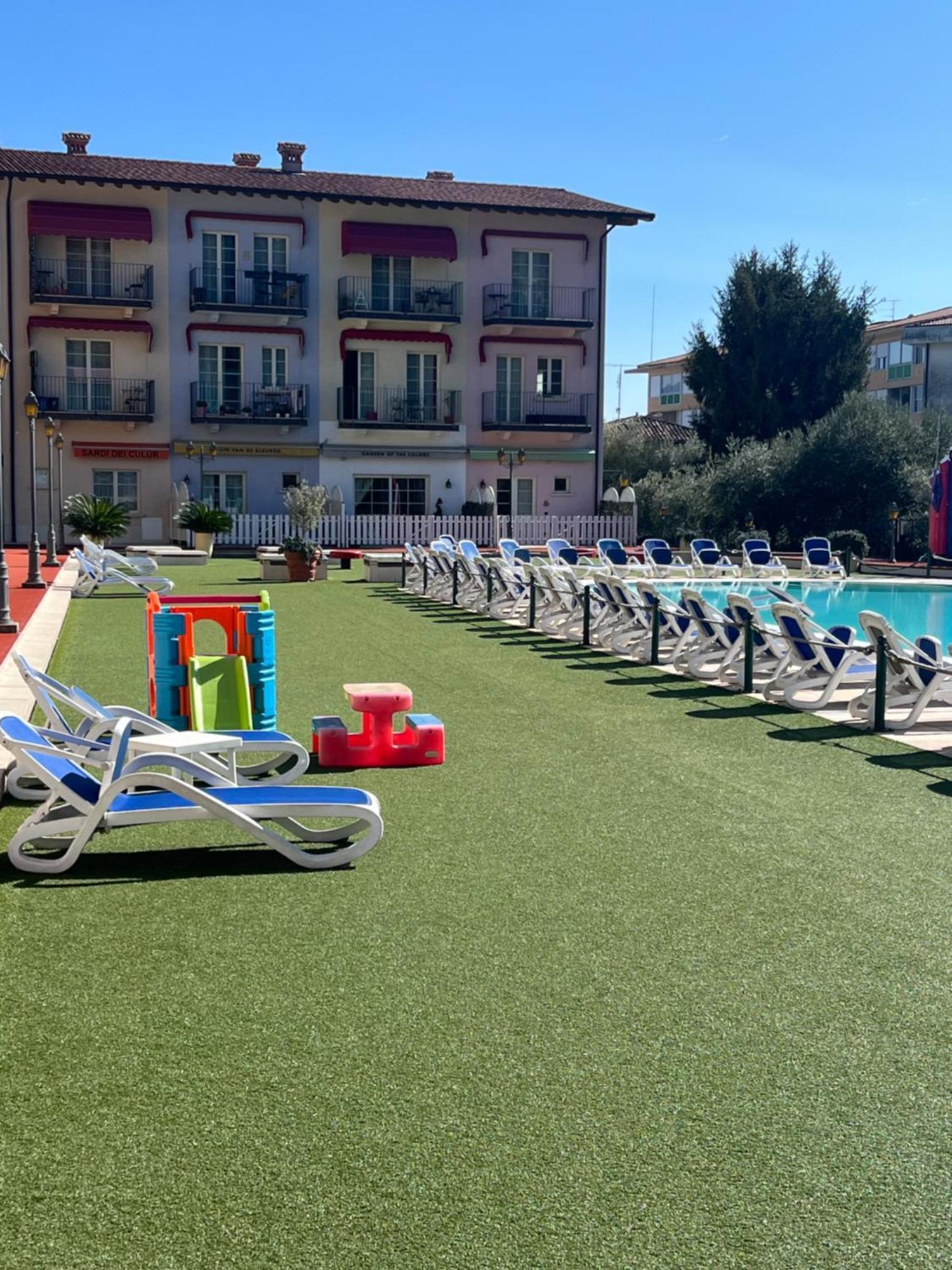 Giardino Dei Colori Dianella Appartamenti Pool Relax &Family Friendly Toscolano Maderno Exterior photo