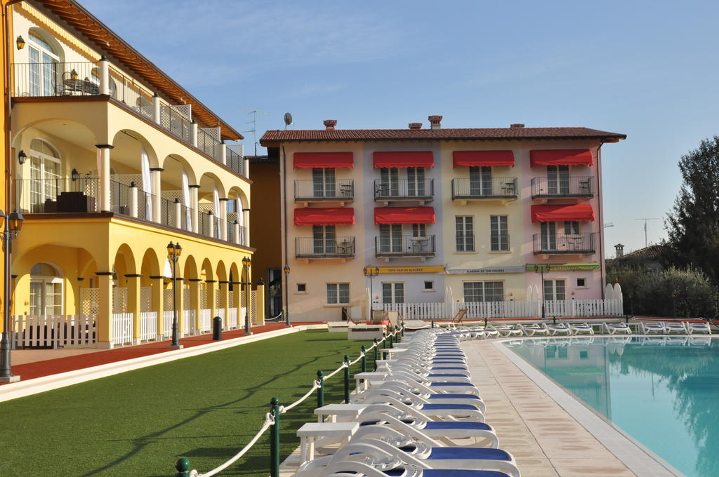 Giardino Dei Colori Dianella Appartamenti Pool Relax &Family Friendly Toscolano Maderno Exterior photo